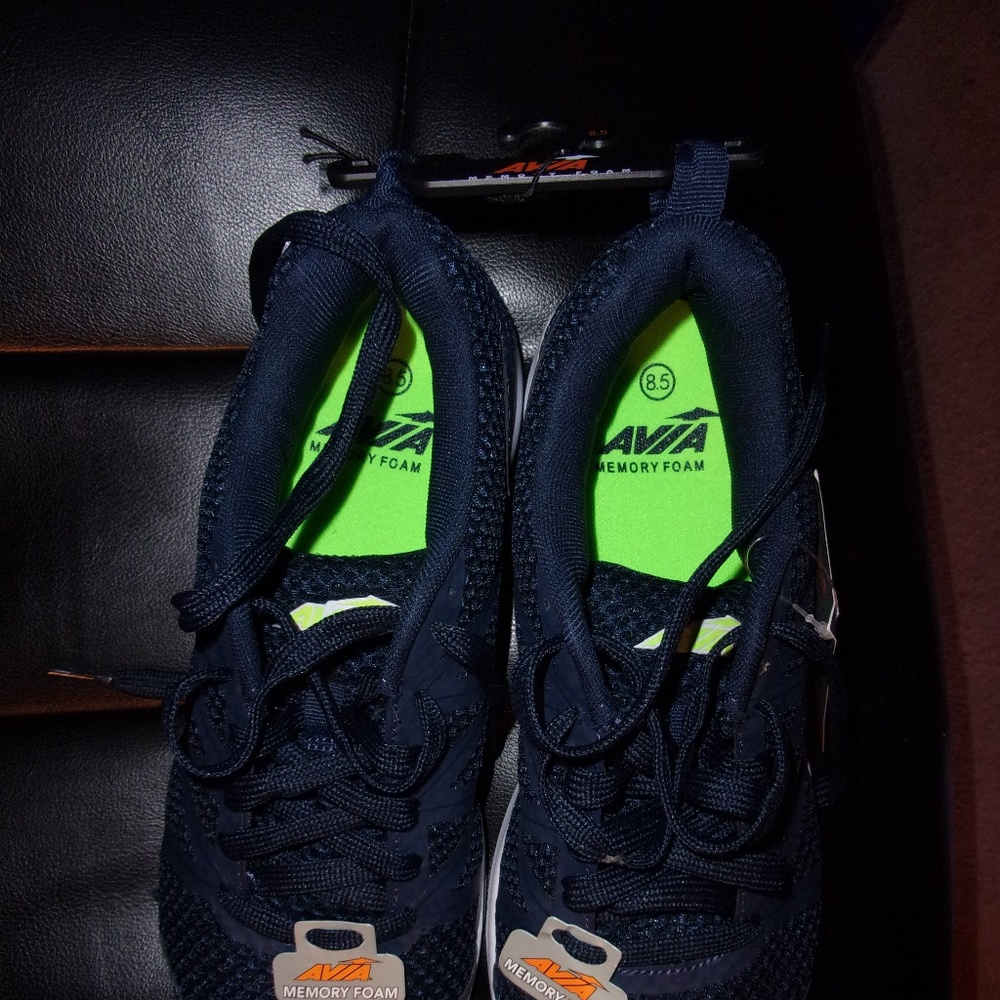 Men's navy blue running shoes